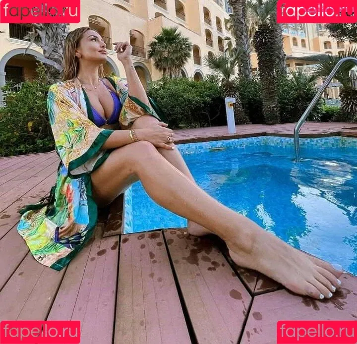 Maltese Girls Onlyfans Photo Gallery 