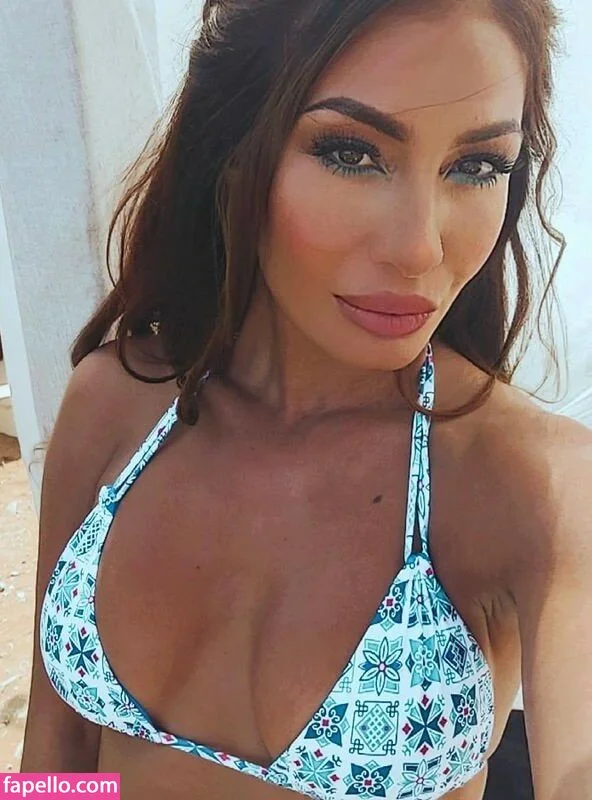 Maltese Girls Onlyfans Photo Gallery 