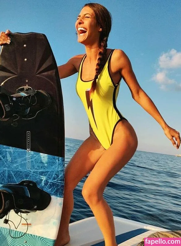 Maltese Girls Onlyfans Photo Gallery 