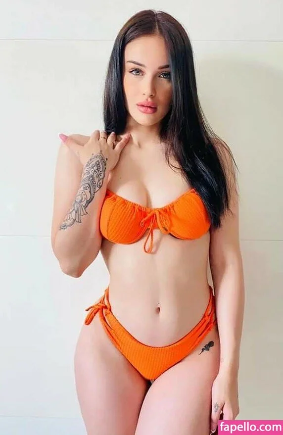 Maltese Girls Onlyfans Photo Gallery 