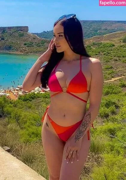 Maltese Girls Onlyfans Photo Gallery 