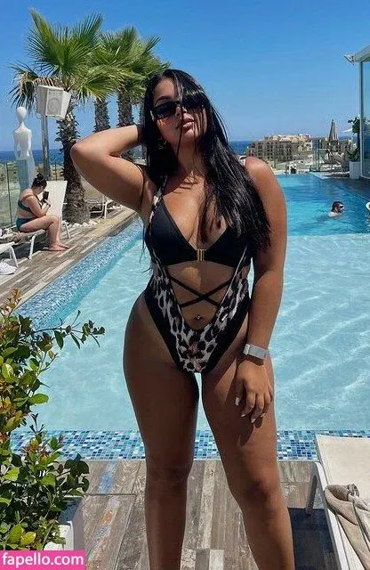 Maltese Girls Onlyfans Photo Gallery 