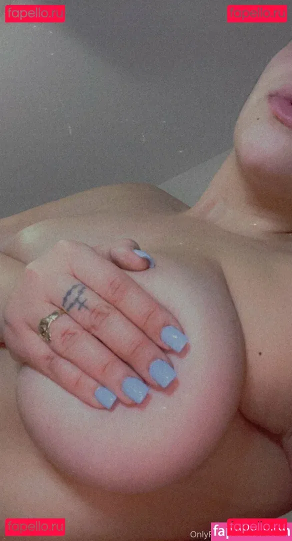 Rosebabey Onlyfans Photo Gallery 