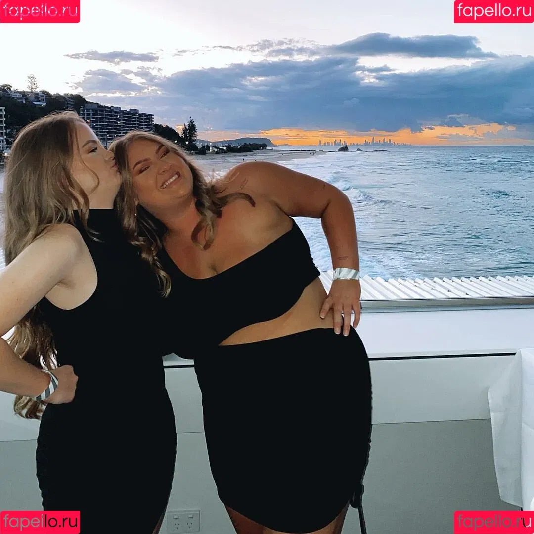 chynna Onlyfans Photo Gallery 