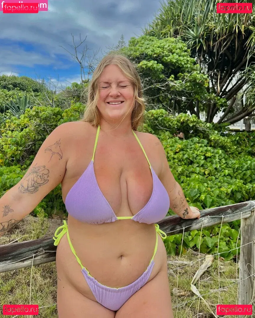 chynna Onlyfans Photo Gallery 