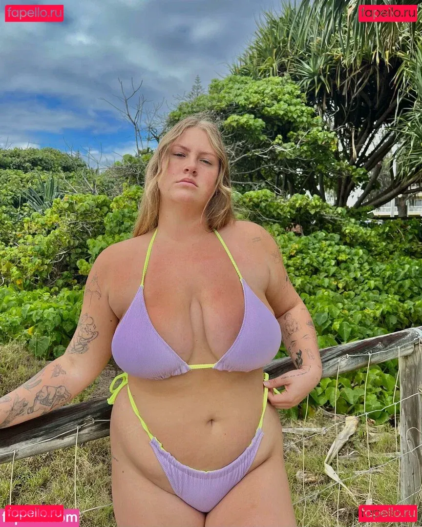 chynna Onlyfans Photo Gallery 