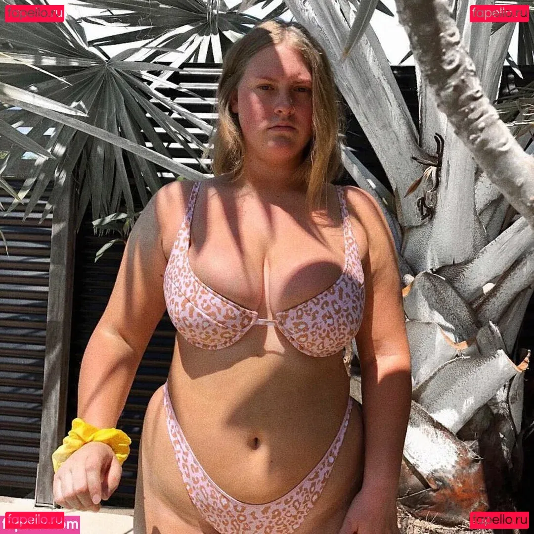 chynna Onlyfans Photo Gallery 