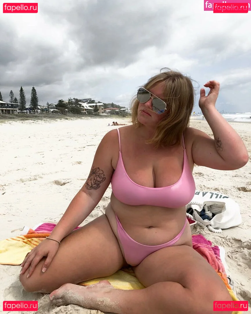 chynna Onlyfans Photo Gallery 