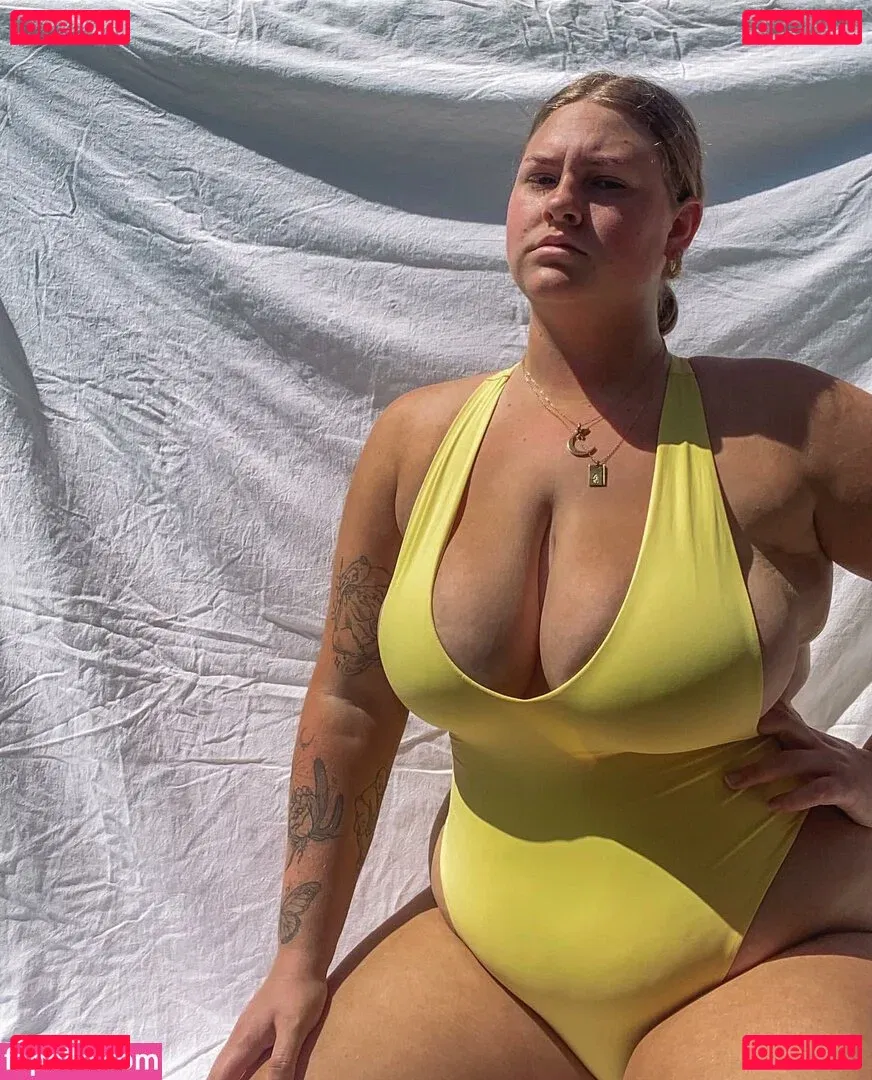 chynna Onlyfans Photo Gallery 