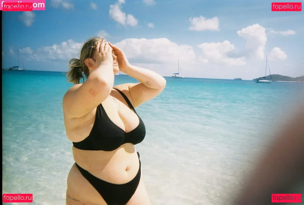 chynna Onlyfans Photo Gallery 