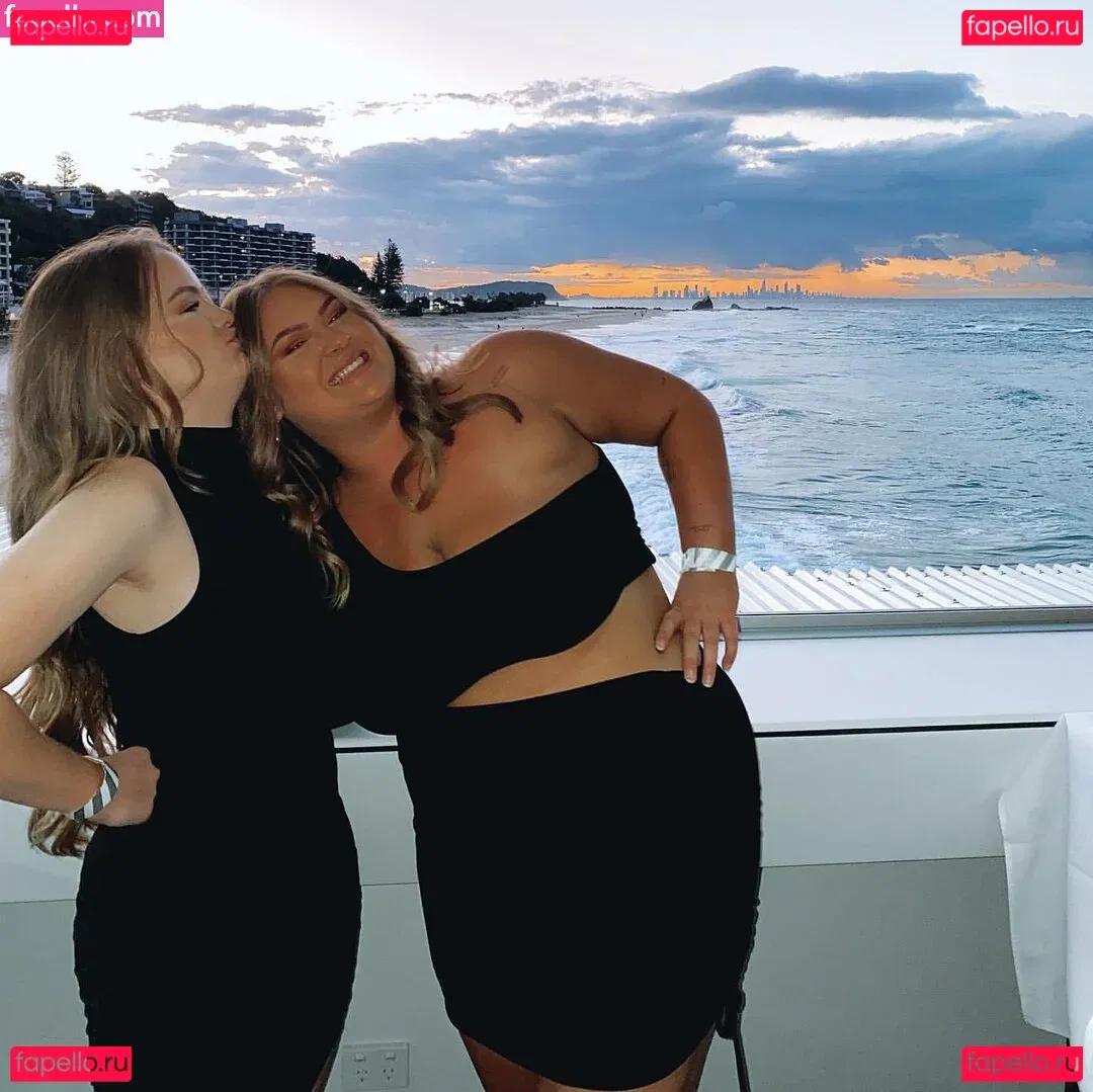 chynna Onlyfans Photo Gallery 