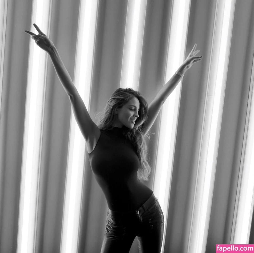 Eiza Gonzalez Onlyfans Photo Gallery 