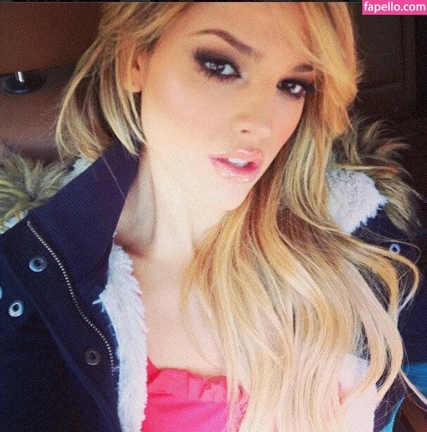 Eiza Gonzalez Onlyfans Photo Gallery 