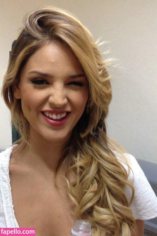 Eiza Gonzalez Onlyfans Photo Gallery 