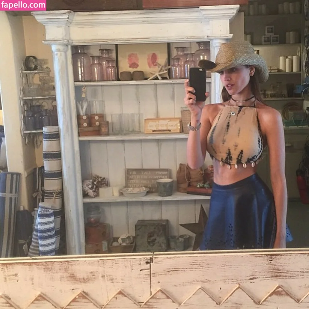 Eiza Gonzalez Onlyfans Photo Gallery 