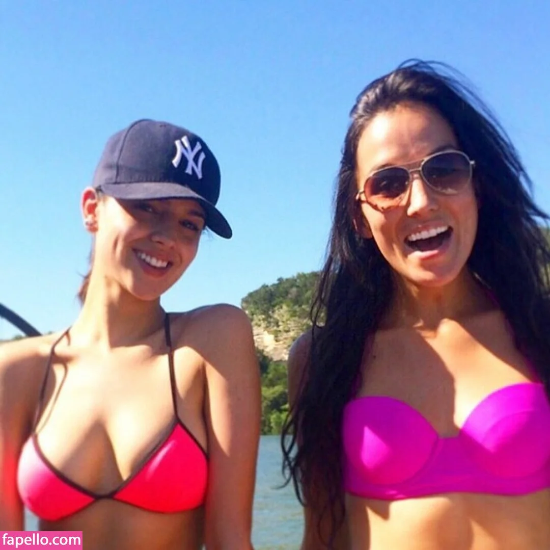 Eiza Gonzalez Onlyfans Photo Gallery 