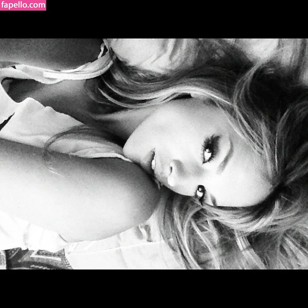 Eiza Gonzalez Onlyfans Photo Gallery 