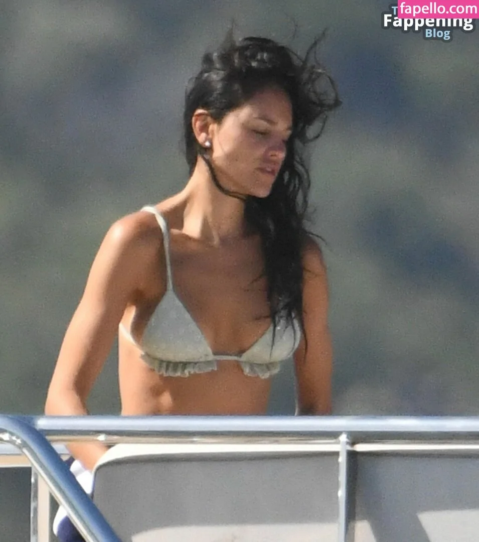 Eiza Gonzalez Onlyfans Photo Gallery 