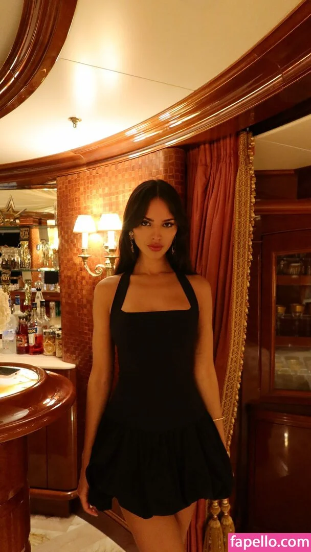 Eiza Gonzalez Onlyfans Photo Gallery 