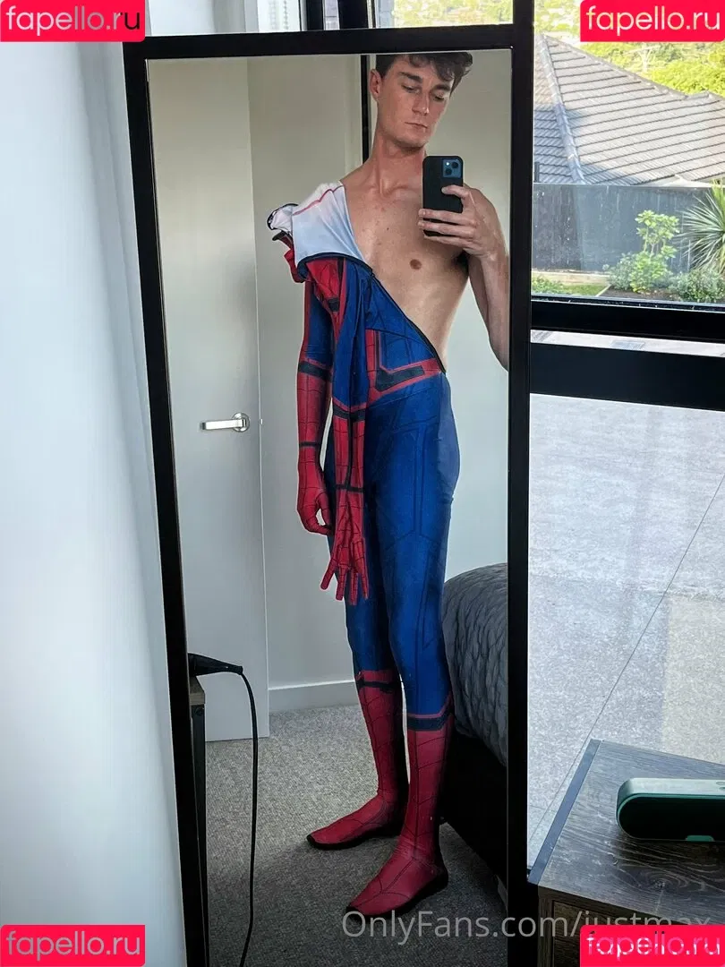 justmax- Onlyfans Photo Gallery 