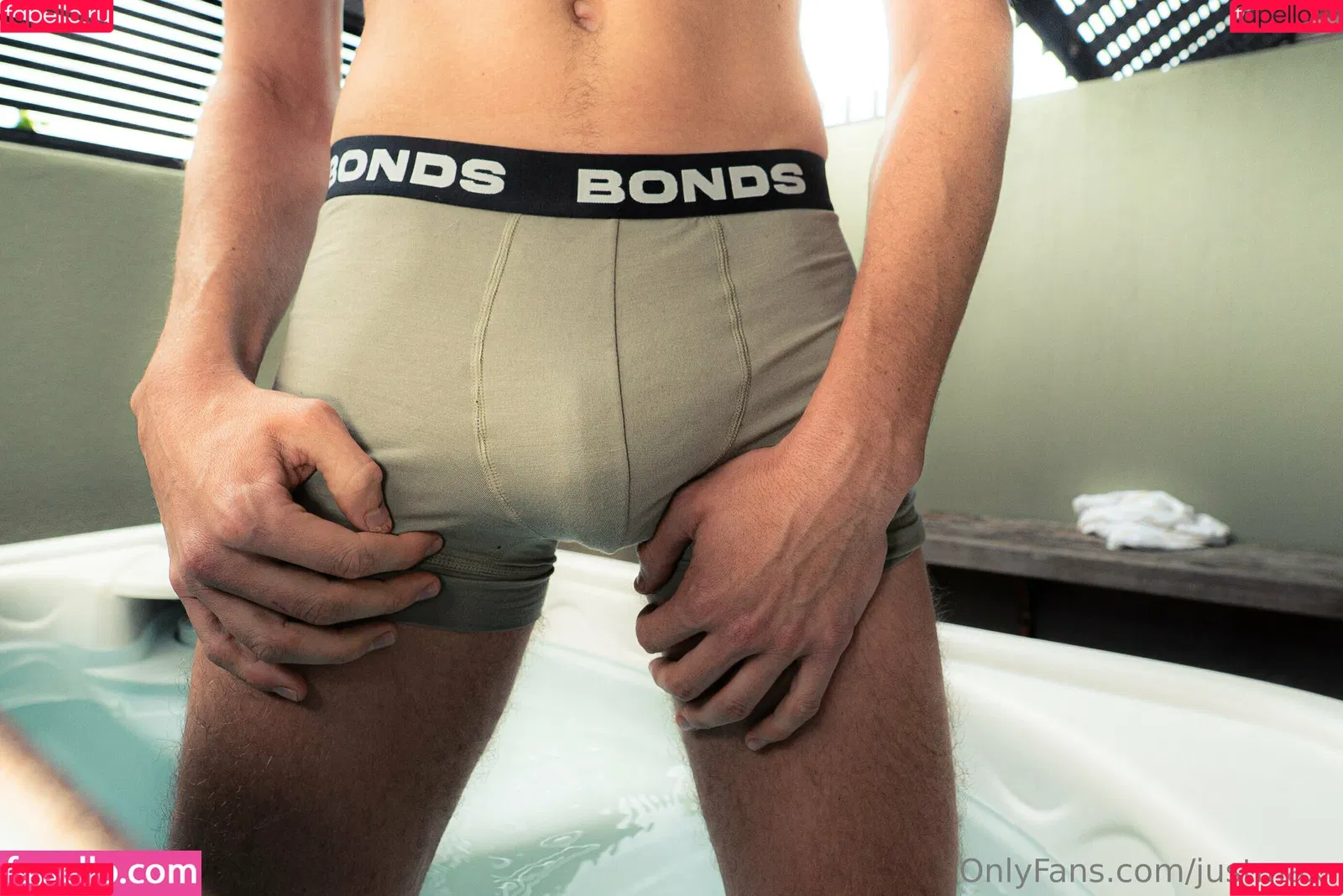 justmax- Onlyfans Photo Gallery 