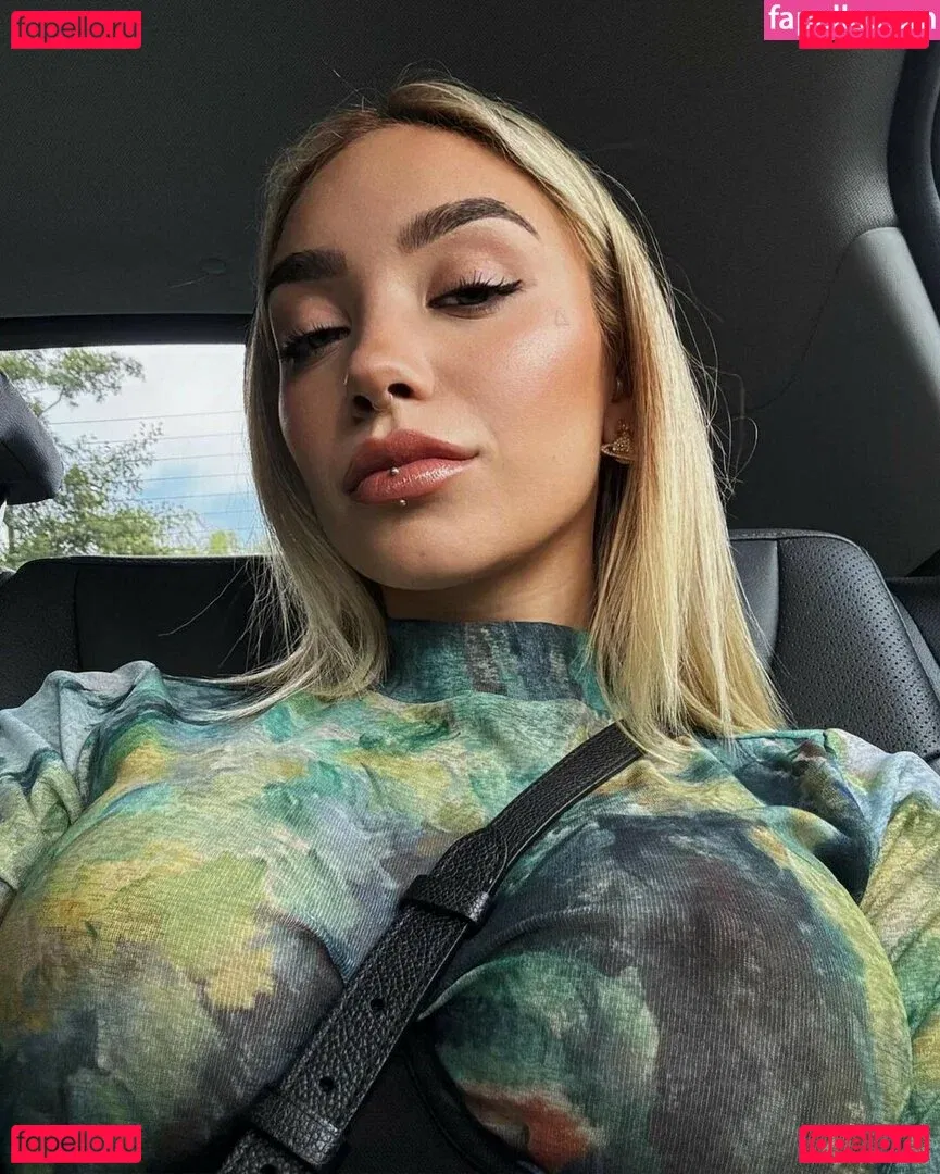 Ella Baig Onlyfans Photo Gallery 