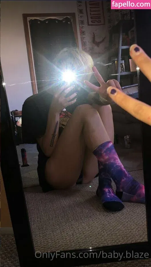 Baby.blaze Onlyfans Photo Gallery 