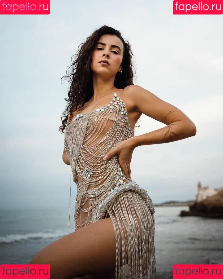 Sara Llamas Onlyfans Photo Gallery 