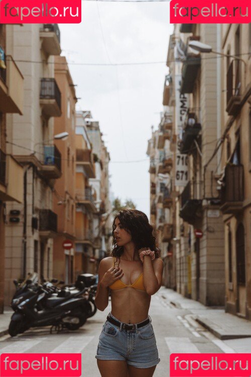 Sara Llamas Onlyfans Photo Gallery 