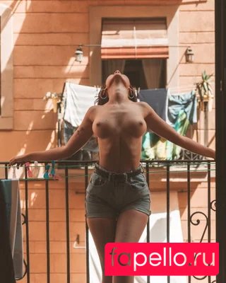 Sara Llamas Nude Onlyfans Photo 35