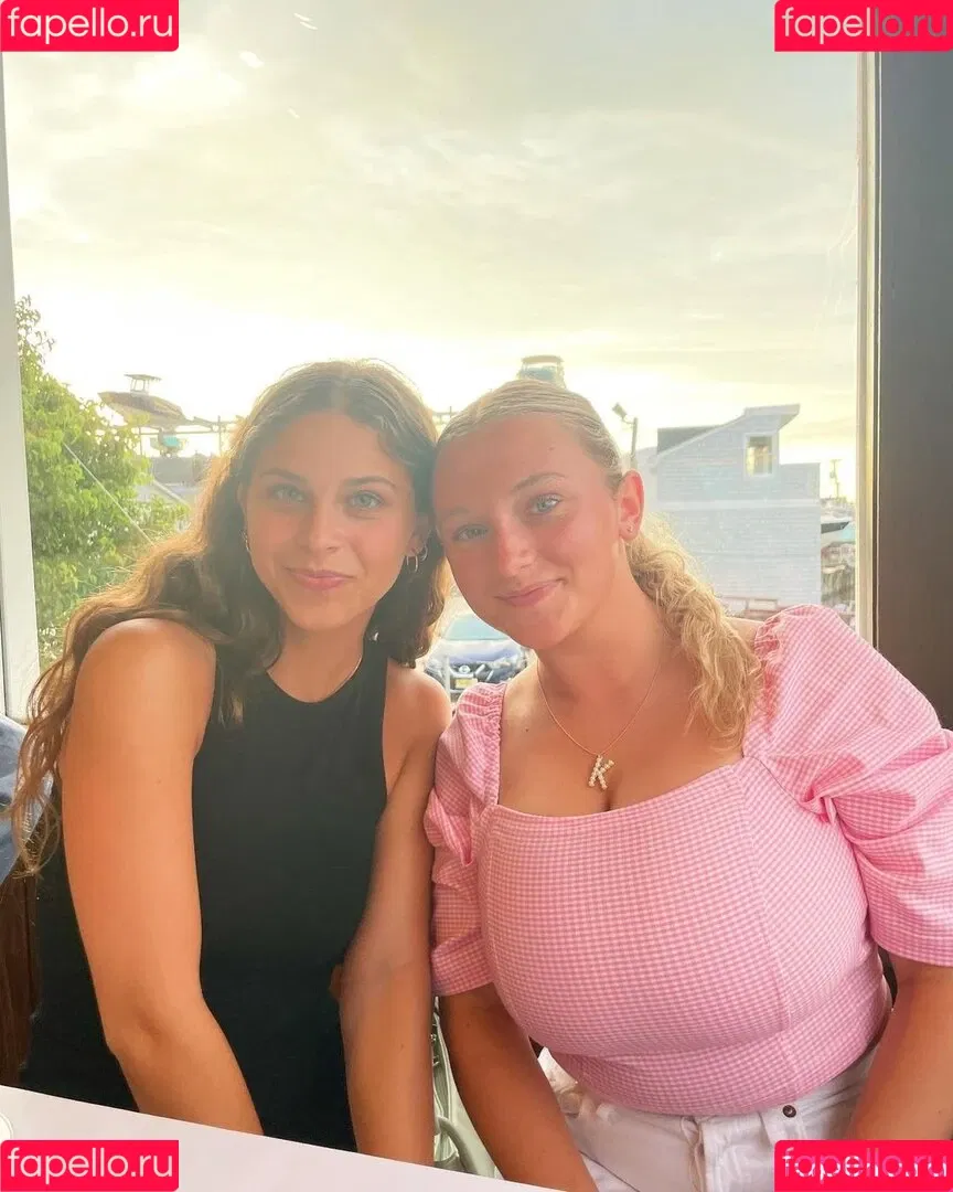 Katherine B Onlyfans Photo Gallery 