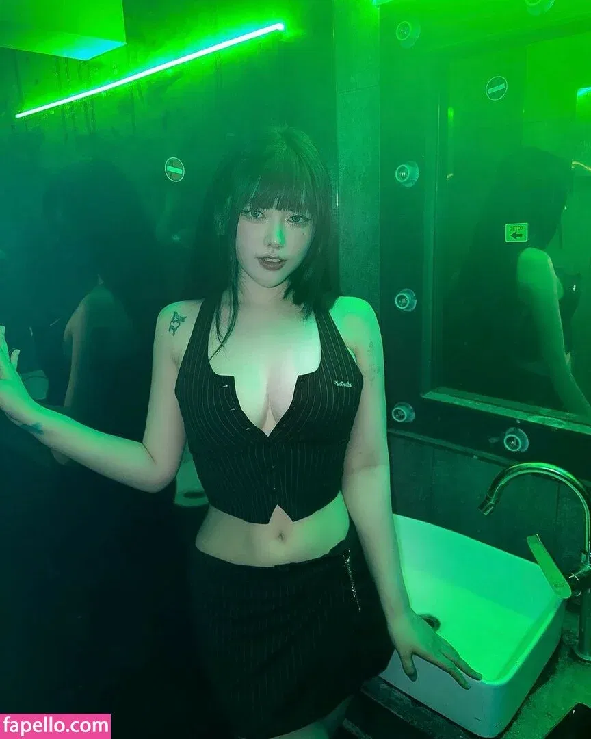 Naughty Rabbit Onlyfans Photo Gallery 