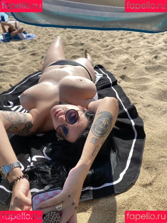 LydiaGhost Onlyfans Photo Gallery 