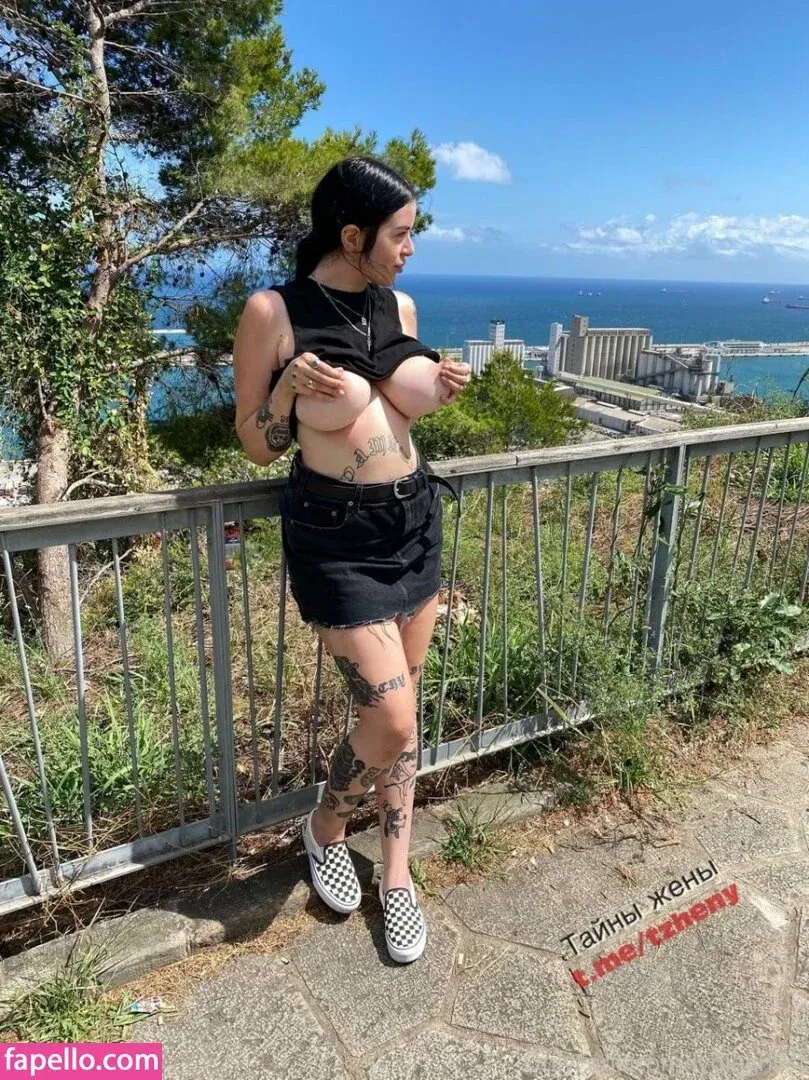 LydiaGhost Onlyfans Photo Gallery 