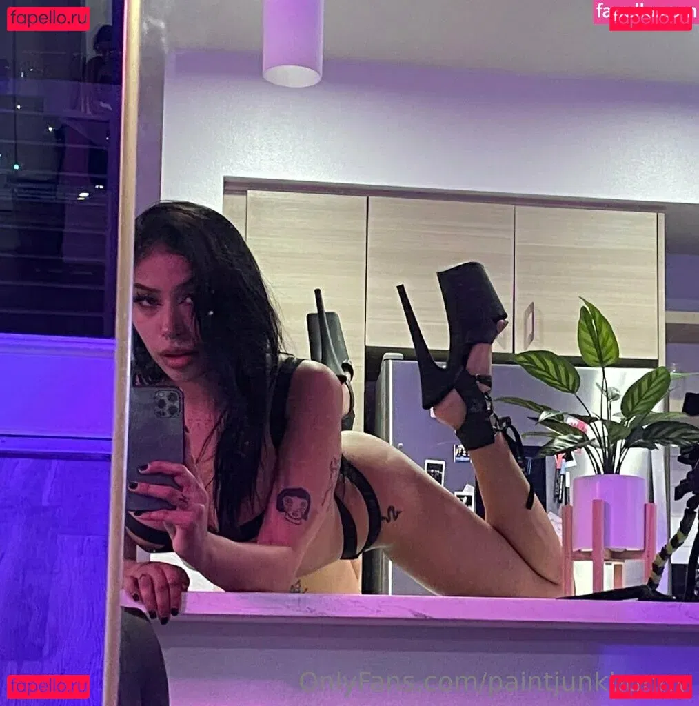 PaintJunkHunny Onlyfans Photo Gallery 