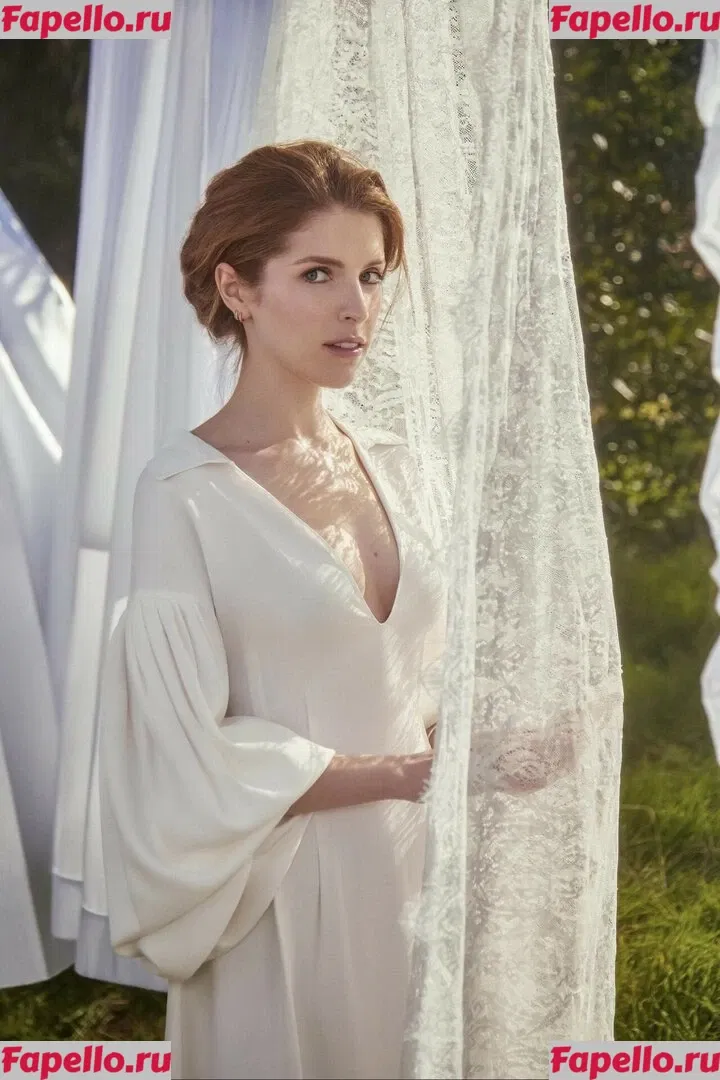 Anna Kendrick Onlyfans Photo Gallery 