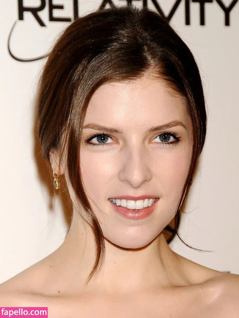 Anna Kendrick Onlyfans Photo Gallery 