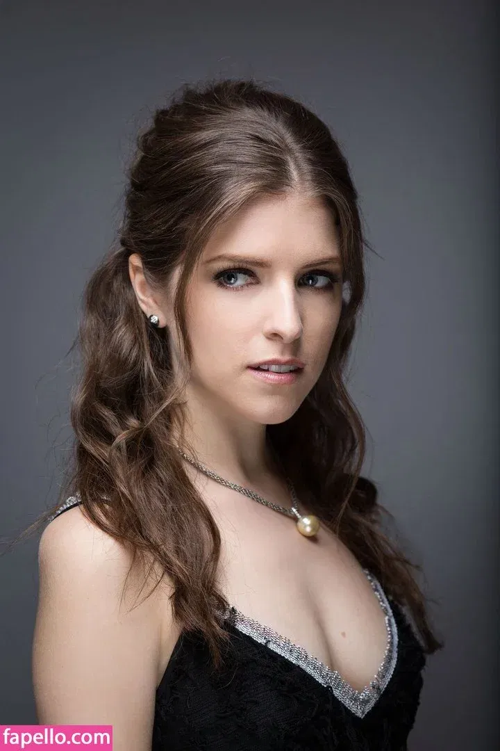 Anna Kendrick Onlyfans Photo Gallery 
