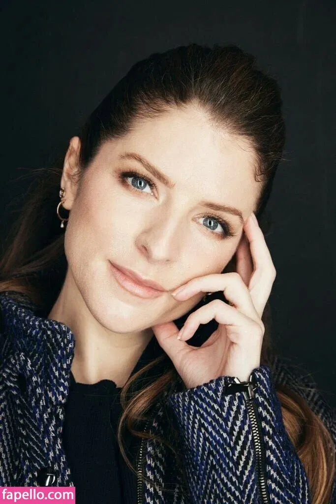 Anna Kendrick Onlyfans Photo Gallery 