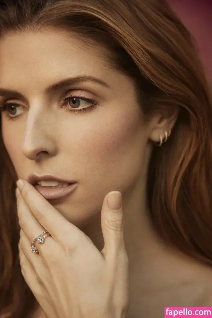 Anna Kendrick Onlyfans Photo Gallery 