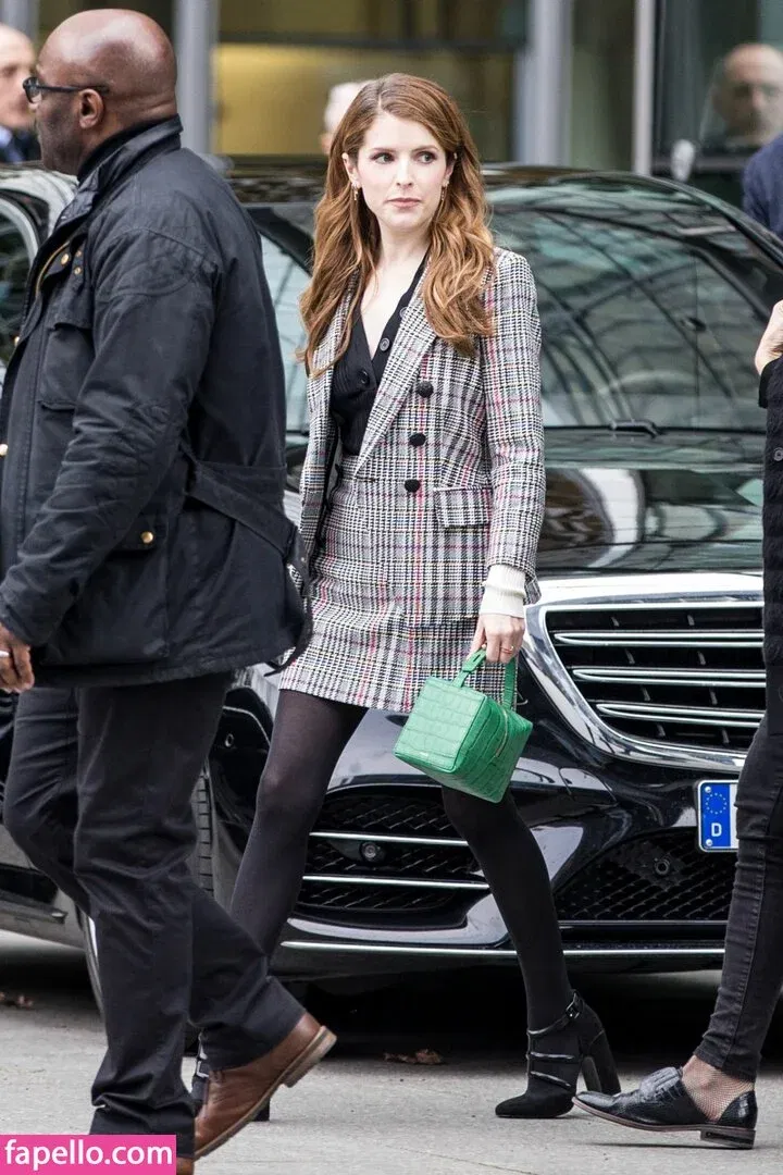 Anna Kendrick Onlyfans Photo Gallery 