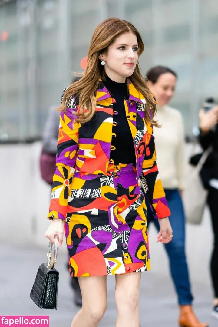 Anna Kendrick Onlyfans Photo Gallery 