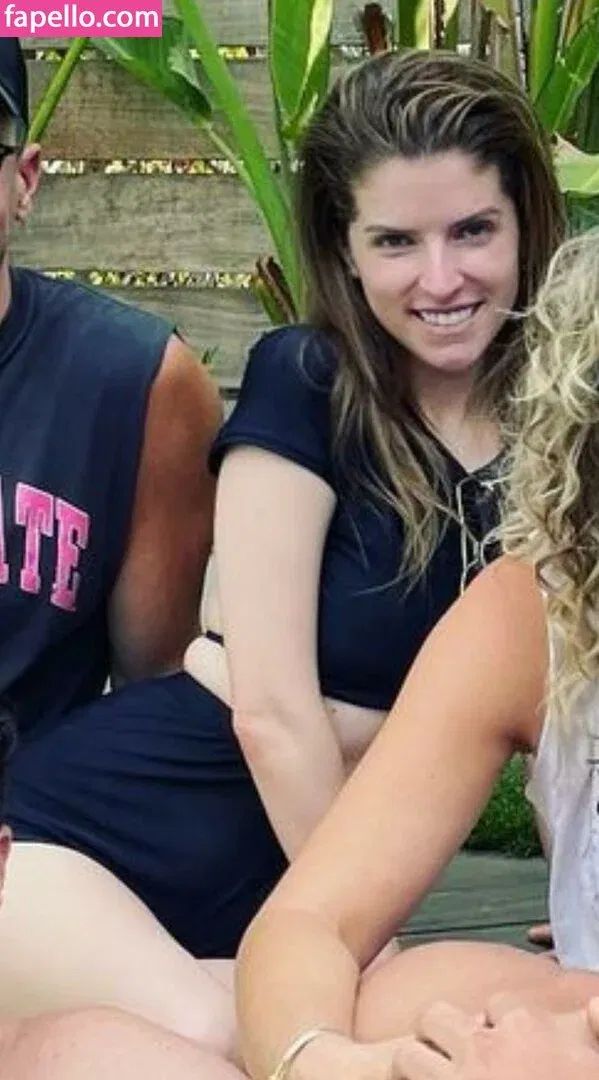 Anna Kendrick Onlyfans Photo Gallery 