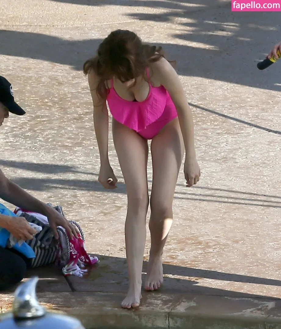 Anna Kendrick Onlyfans Photo Gallery 