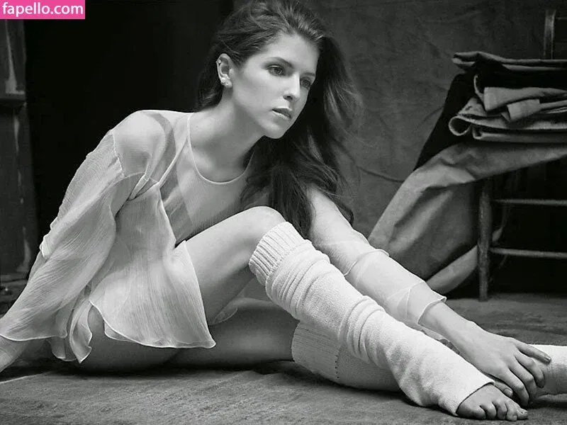 Anna Kendrick Onlyfans Photo Gallery 