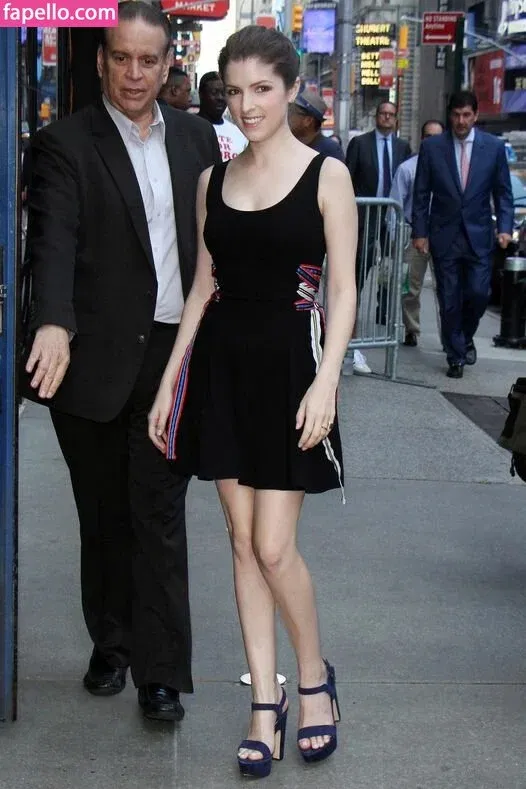 Anna Kendrick Onlyfans Photo Gallery 