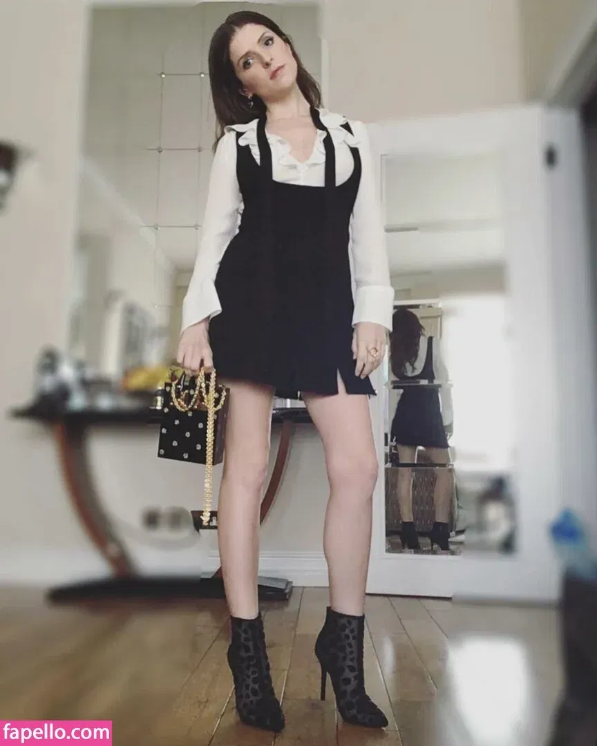 Anna Kendrick Onlyfans Photo Gallery 