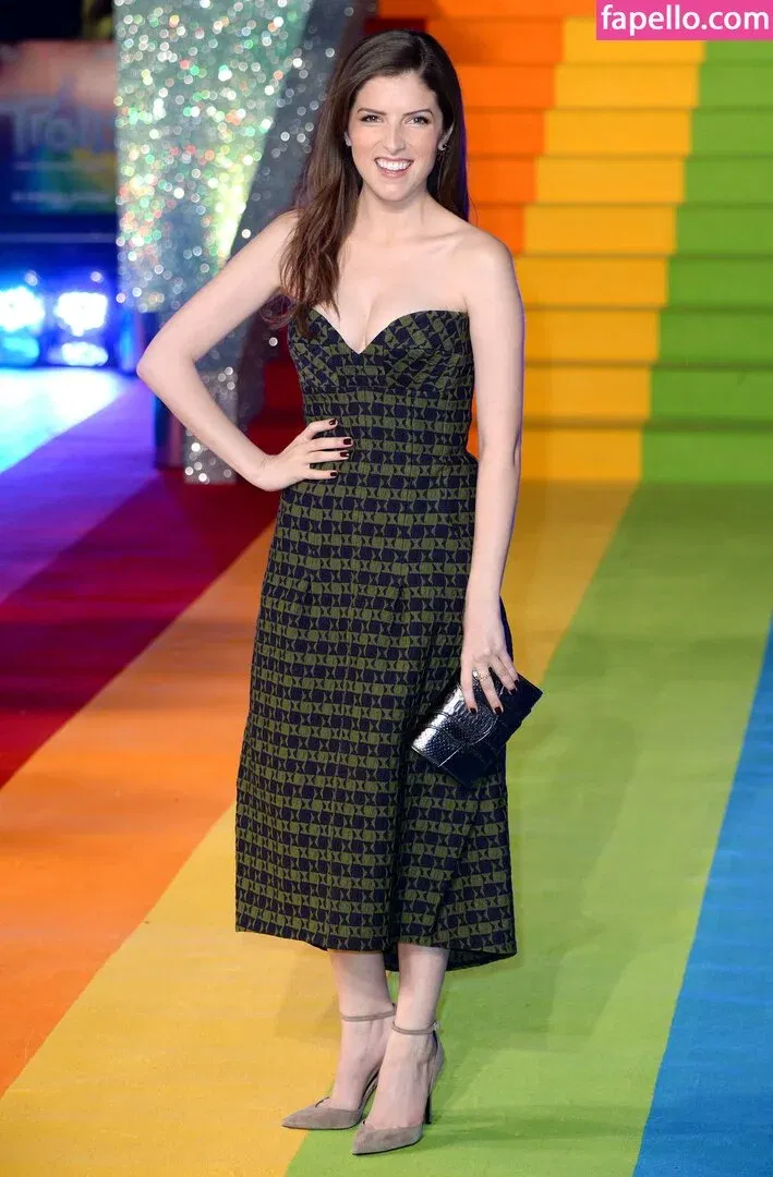 Anna Kendrick Onlyfans Photo Gallery 