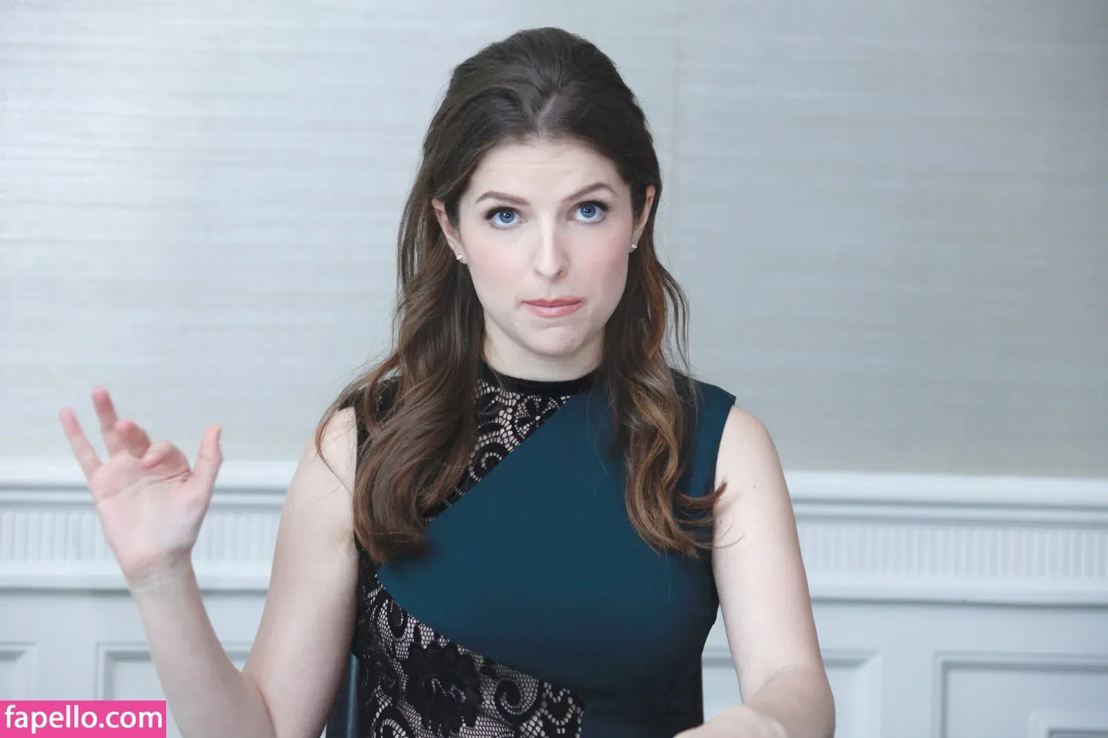 Anna Kendrick Onlyfans Photo Gallery 