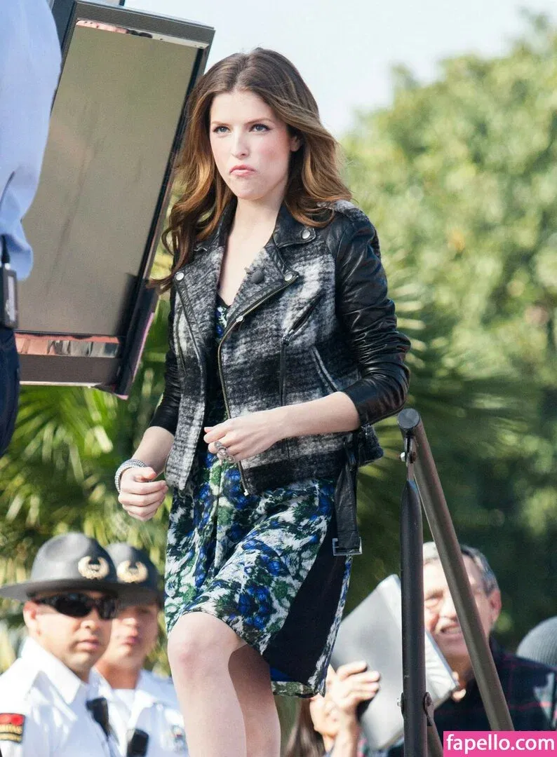 Anna Kendrick Onlyfans Photo Gallery 